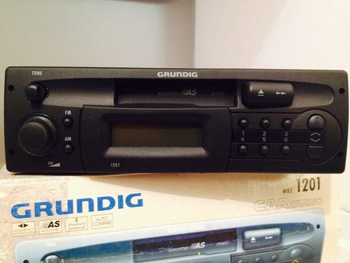 Autoradio Grundig