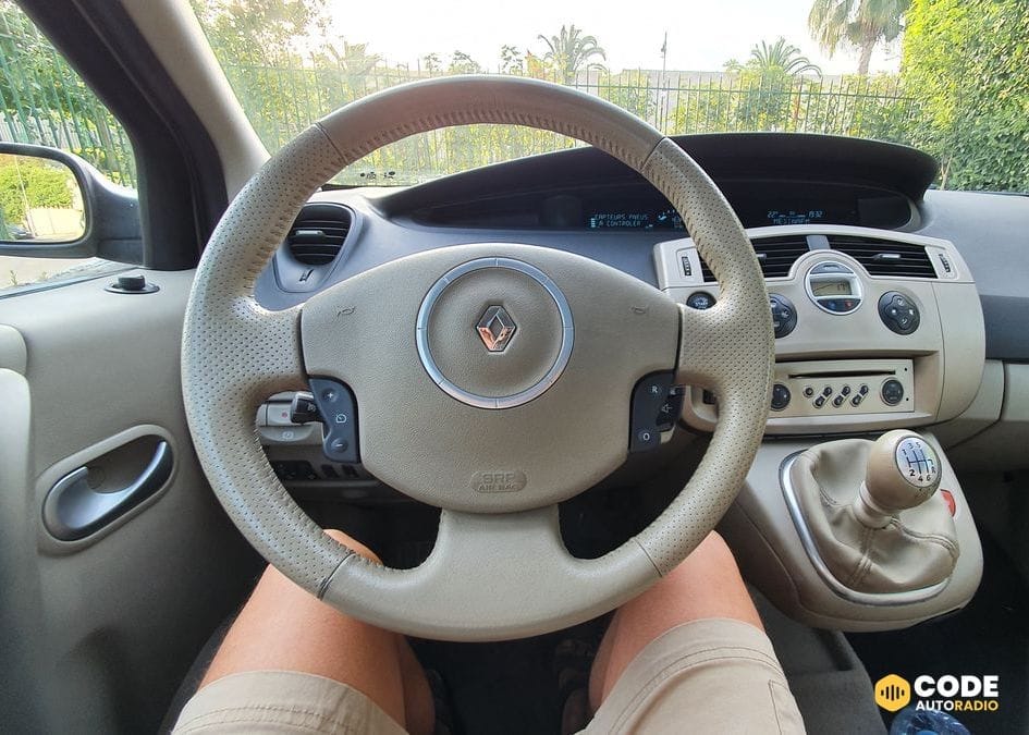 code-autoradio-scenic-2