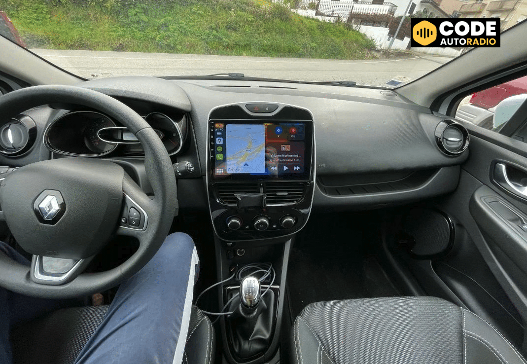 L'autoradio Clio 4 CarPlay : le compagnon idéal pour vos trajets en Renault  Clio