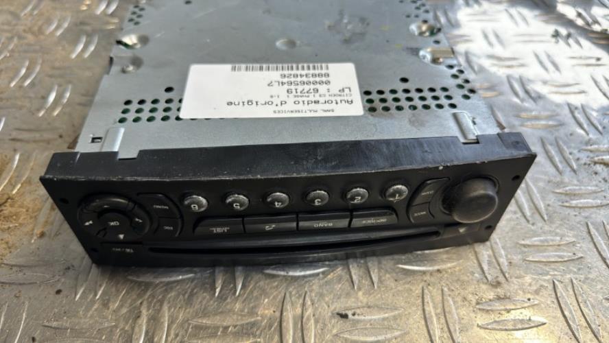 453233-Autoradio-dorigine-CITROEN-C3-1-PHASE-1-image-1 453233 Autoradio dorigine CITROEN C3 1 PHASE 1 image 1 1 Autoradio CITROEN C3 1 PHASE 1 d'origine - 2005 - Occasion Code Autoradio