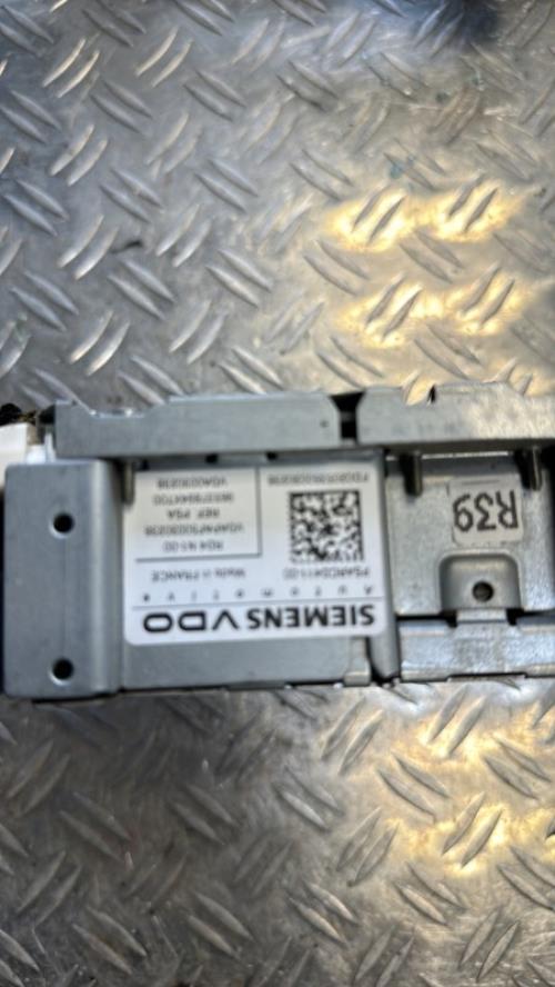 453233-Autoradio-dorigine-CITROEN-C3-1-PHASE-1-image-2 453233 Autoradio dorigine CITROEN C3 1 PHASE 1 image 2 1 Autoradio CITROEN C3 1 PHASE 1 d'origine - 2005 - Occasion Code Autoradio