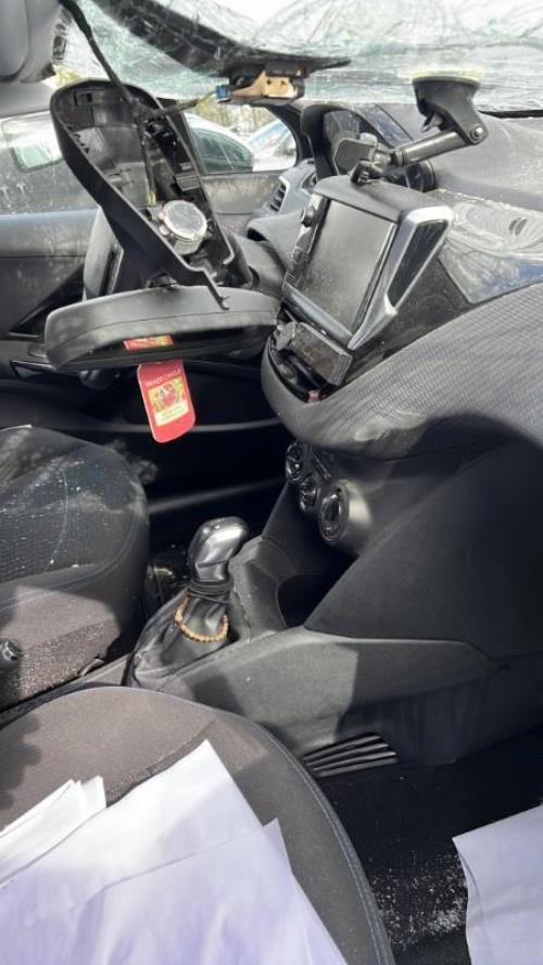 454611-Autoradio-dorigine-PEUGEOT-208-1-PHASE-2-Diesel-image-4 454611 Autoradio dorigine PEUGEOT 208 1 PHASE 2 Diesel image 4 1 Autoradio PEUGEOT 208 1 PHASE 2 d'origine - 2018 - Occasion Code Autoradio