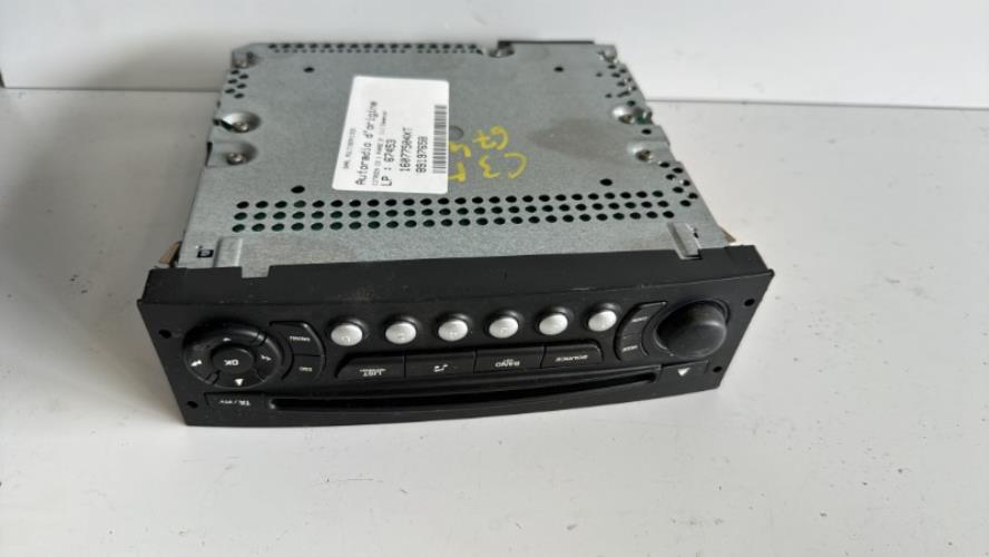 455404-Autoradio-dorigine-CITROEN-C3-1-PHASE-2-Essence-image-1 455404 Autoradio dorigine CITROEN C3 1 PHASE 2 Essence image 1 1 Autoradio CITROEN C3 1 PHASE 2 d'origine - 2008 - Occasion Code Autoradio