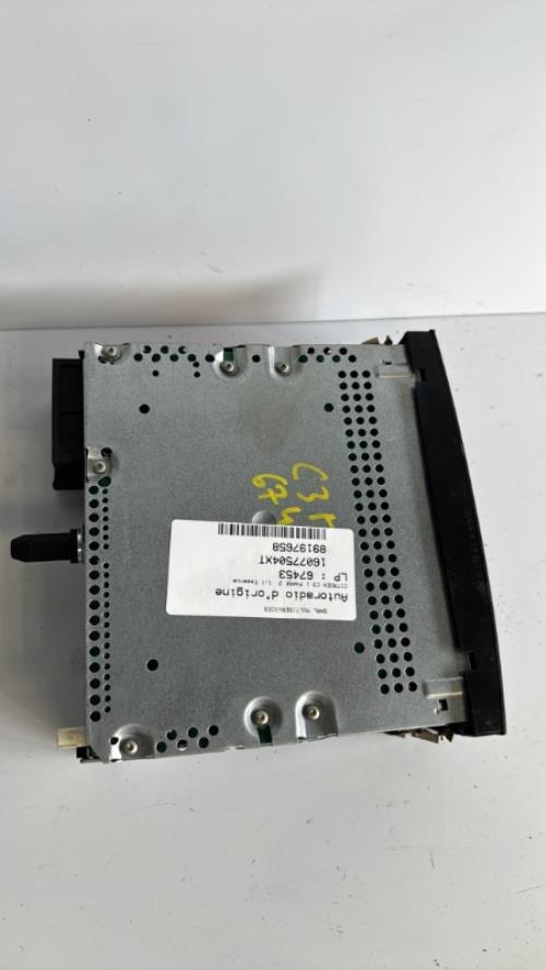 455404-Autoradio-dorigine-CITROEN-C3-1-PHASE-2-Essence-image-3 455404 Autoradio dorigine CITROEN C3 1 PHASE 2 Essence image 3 1 Autoradio CITROEN C3 1 PHASE 2 d'origine - 2008 - Occasion Code Autoradio