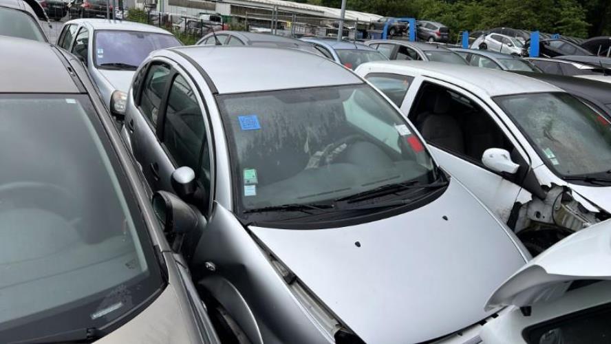 455714-Autoradio-dorigine-CITROEN-C3-1-PHASE-1-Diesel-image-4 455714 Autoradio dorigine CITROEN C3 1 PHASE 1 Diesel image 4 1 Autoradio CITROEN C3 1 PHASE 1 d'origine - 2009 - Occasion Code Autoradio