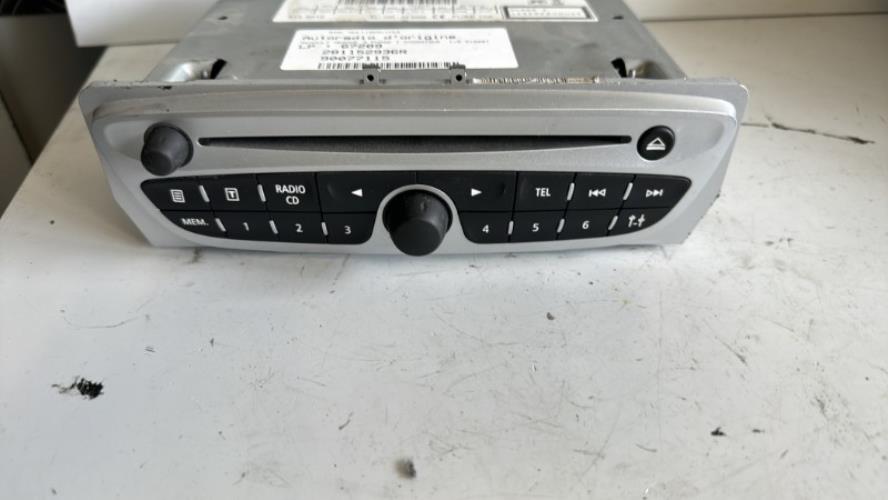 463243-Autoradio-dorigine-RENAULT-MEGANE-3-PHASE-1-Diesel-image-2 463243 Autoradio dorigine RENAULT MEGANE 3 PHASE 1 Diesel image 2 1 Autoradio RENAULT MEGANE 3 PHASE 1 d'origine - 2010 - Occasion Code Autoradio