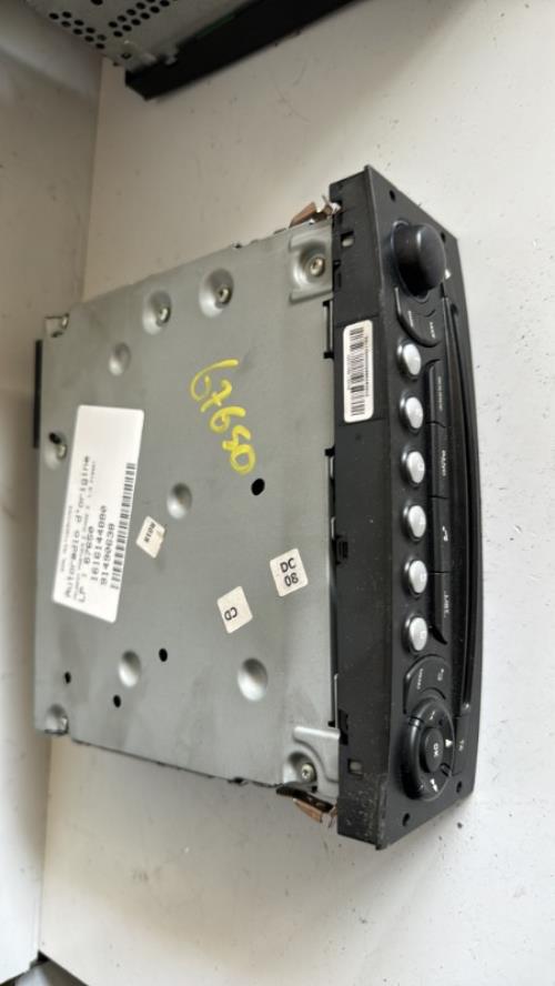 472309-Autoradio-dorigine-PEUGEOT-PARTNER-2-PHASE-2-Diese-image-1 472309 Autoradio dorigine PEUGEOT PARTNER 2 PHASE 2 Diese image 1 1 Autoradio PEUGEOT PARTNER 2 PHASE 2 d'origine - 2013 - Occasion Code Autoradio