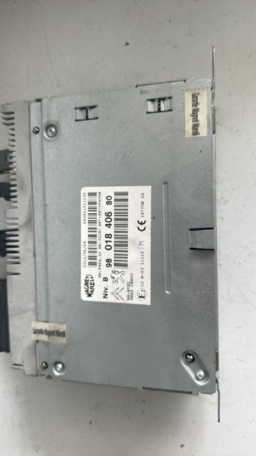 478728-Autoradio-dorigine-PEUGEOT-208-1-PHASE-1-Diesel-image-3 478728 Autoradio dorigine PEUGEOT 208 1 PHASE 1 Diesel image 3 1 Autoradio PEUGEOT 208 1 PHASE 1 d'origine - 2012 - Occasion Code Autoradio