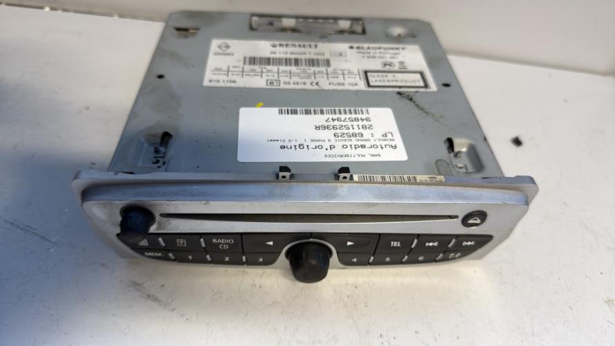 496471-Autoradio-dorigine-RENAULT-GRAND-SCENIC-3-PHASE-1-Diesel-image-3 496471 Autoradio dorigine RENAULT GRAND SCENIC 3 PHASE 1 Diesel image 3 1 Autoradio RENAULT GRAND SCENIC 3 PHASE 1 d'origine - 2009 - Occasion Code Autoradio