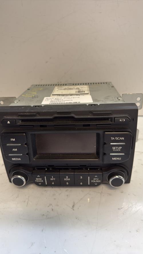 508328-Autoradio-dorigine-KIA-RIO-3-PHASE-1-Diesel-image-2 508328 Autoradio dorigine KIA RIO 3 PHASE 1 Diesel image 2 1 Autoradio KIA RIO 3 PHASE 1 d'origine - 2012 - Occasion Code Autoradio