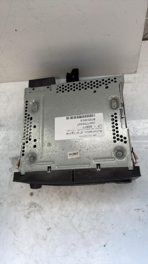 514232-Autoradio-dorigine-PEUGEOT-207-PHASE-2-Diesel-image-3-1 514232 Autoradio dorigine PEUGEOT 207 PHASE 2 Diesel image 3 1 1 Autoradio PEUGEOT 207 PHASE 2 d'origine - 2011 - Occasion Code Autoradio