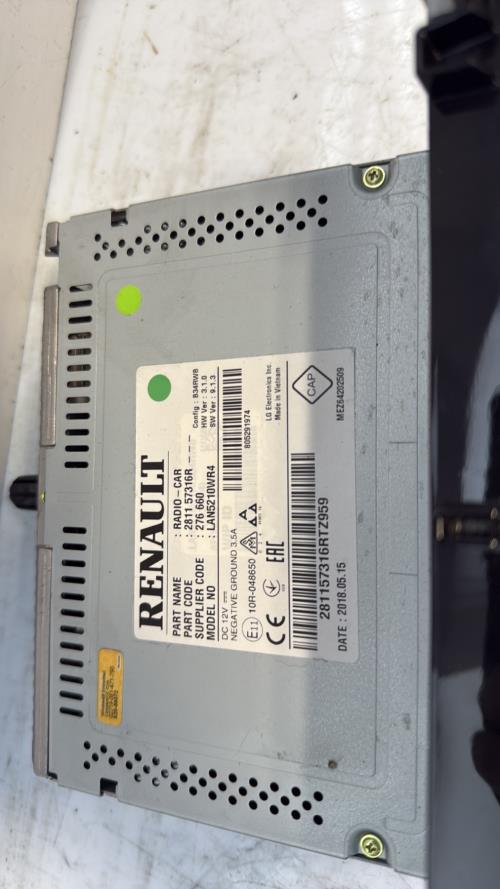 517144-Autoradio-dorigine-RENAULT-CLIO-4-PHASE-2-Diesel-image-2 517144 Autoradio dorigine RENAULT CLIO 4 PHASE 2 Diesel image 2 1 Autoradio RENAULT CLIO 4 PHASE 2 d'origine - 2018 - Occasion Code Autoradio