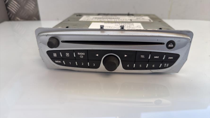 517591-Autoradio-dorigine-RENAULT-MEGANE-3-PHASE-1-Diesel-image-1 517591 Autoradio dorigine RENAULT MEGANE 3 PHASE 1 Diesel image 1 1 Autoradio RENAULT MEGANE 3 PHASE 1 d'origine - 2010 - Occasion Code Autoradio