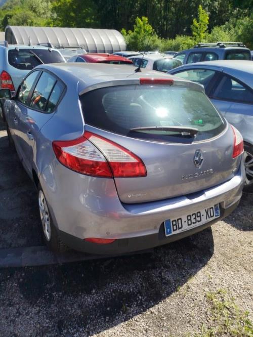 517591-Autoradio-dorigine-RENAULT-MEGANE-3-PHASE-1-Diesel-image-8 517591 Autoradio dorigine RENAULT MEGANE 3 PHASE 1 Diesel image 8 1 Autoradio RENAULT MEGANE 3 PHASE 1 d'origine - 2010 - Occasion Code Autoradio