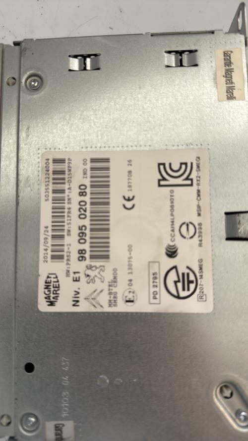 518810-Autoradio-dorigine-PEUGEOT-2008-1-PHASE-1-Diesel-image-2 518810 Autoradio dorigine PEUGEOT 2008 1 PHASE 1 Diesel image 2 1 Autoradio PEUGEOT 2008 1 PHASE 1 d'origine - 2014 - Occasion Code Autoradio