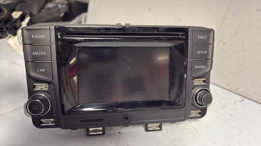 522626-Autoradio-dorigine-VOLKSWAGEN-POLO-5-PHASE-2-Diese-image-2 522626 Autoradio dorigine VOLKSWAGEN POLO 5 PHASE 2 Diese image 2 1 Autoradio VOLKSWAGEN POLO 5 PHASE 2 d'origine - 2014 - Occasion Code Autoradio