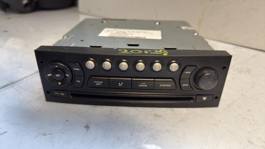 524742-Autoradio-dorigine-CITROEN-C4-1-PHASE-1-Diesel-image-2 524742 Autoradio dorigine CITROEN C4 1 PHASE 1 Diesel image 2 1 Autoradio CITROEN C4 1 PHASE 1 d'origine - 2007 - Occasion Code Autoradio
