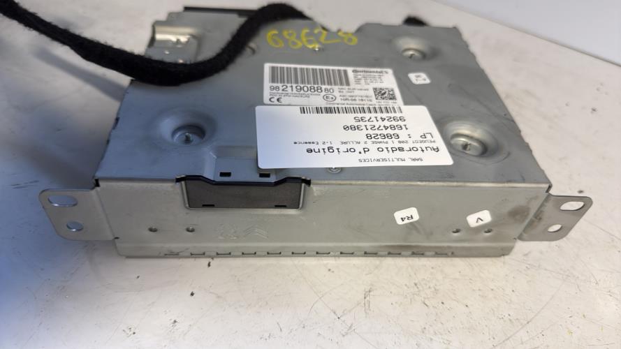 529412-Autoradio-dorigine-PEUGEOT-208-1-PHASE-2-Essence-image-2 529412 Autoradio dorigine PEUGEOT 208 1 PHASE 2 Essence image 2 1 Autoradio PEUGEOT 208 1 PHASE 2 d'origine - 2018 - Occasion Code Autoradio