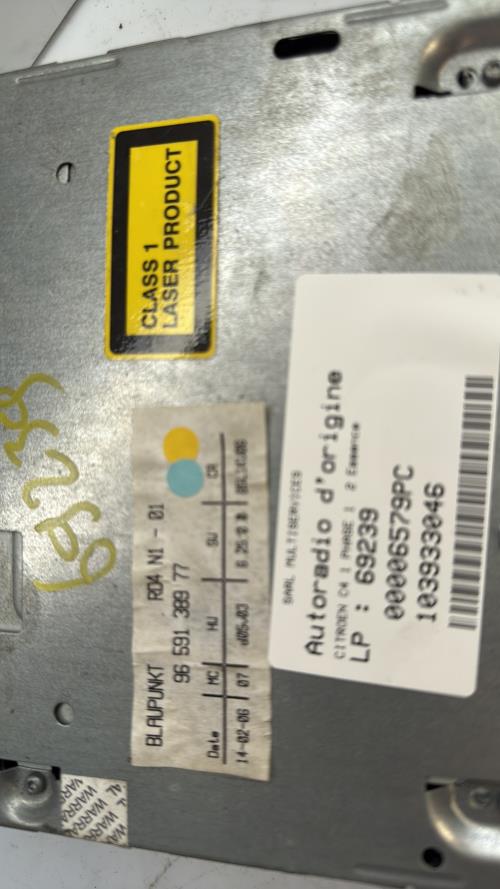 554751-Autoradio-dorigine-CITROEN-C4-1-PHASE-1-Essence-image-2 554751 Autoradio dorigine CITROEN C4 1 PHASE 1 Essence image 2 1 Autoradio CITROEN C4 1 PHASE 1 d'origine - 2006 - Occasion Code Autoradio