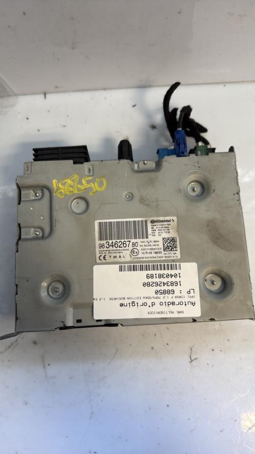 556181-Autoradio-dorigine-OPEL-CORSA-F-Essence-image-1-1 556181 Autoradio dorigine OPEL CORSA F Essence image 1 1 1 Autoradio OPEL CORSA F PHASE 1 d'origine - 2021 - Occasion Code Autoradio