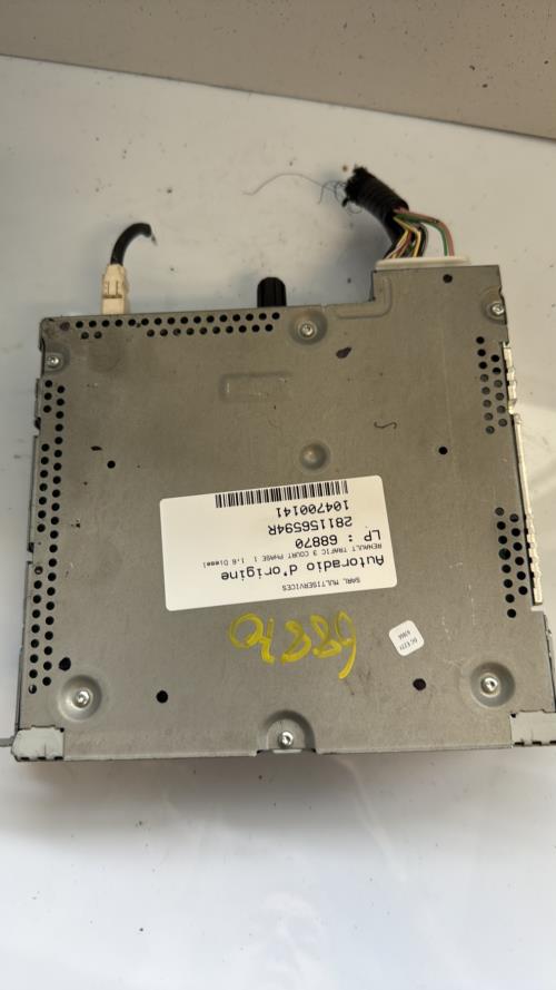 562264-Autoradio-dorigine-RENAULT-TRAFIC-3-COURT-PHASE-1-image-1-1 562264 Autoradio dorigine RENAULT TRAFIC 3 COURT PHASE 1 image 1 1 1 Autoradio RENAULT TRAFIC 3 COURT PHASE 1 d'origine - 2019 - Occasion Code Autoradio
