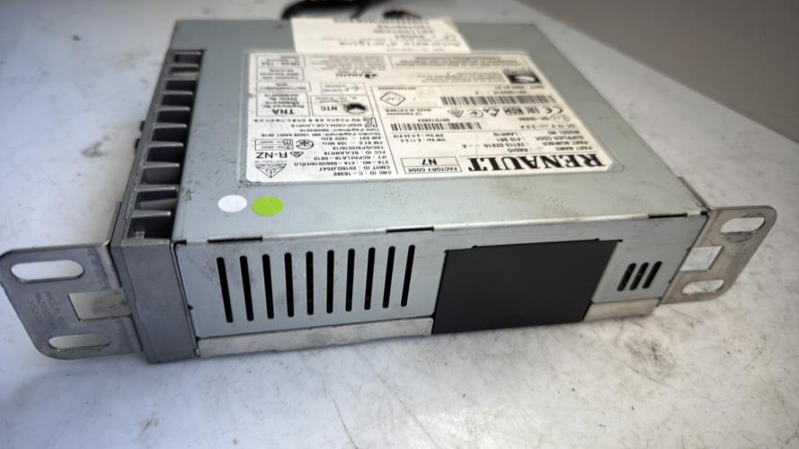 567385-Autoradio-dorigine-RENAULT-GRAND-SCENIC-4-Diesel-image-2 567385 Autoradio dorigine RENAULT GRAND SCENIC 4 Diesel image 2 1 Autoradio RENAULT GRAND SCENIC 4 d'origine - 2020 - Occasion Code Autoradio