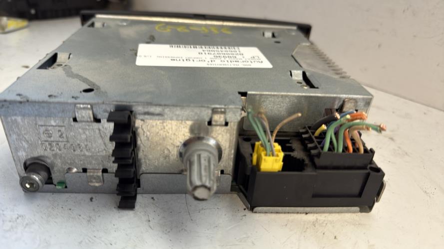 569970-Autoradio-dorigine-RENAULT-SCENIC-2-PHASE-1-Diesel-image-3 569970 Autoradio dorigine RENAULT SCENIC 2 PHASE 1 Diesel image 3 1 Autoradio RENAULT SCENIC 2 PHASE 1 d'origine - 2006 - Occasion Code Autoradio