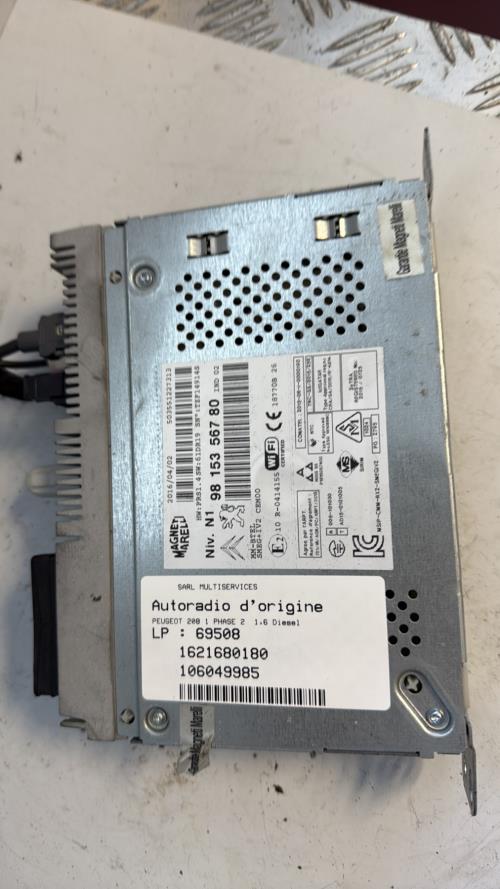 570115-Autoradio-dorigine-PEUGEOT-208-1-PHASE-2-Diesel-image-3 570115 Autoradio dorigine PEUGEOT 208 1 PHASE 2 Diesel image 3 1 Autoradio PEUGEOT 208 1 PHASE 2 d'origine - 2016 - Occasion Code Autoradio