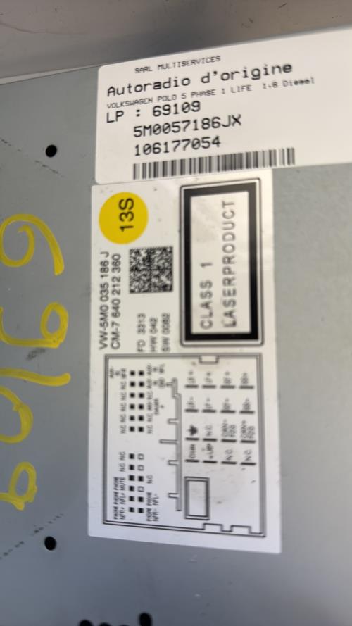570765-Autoradio-dorigine-VOLKSWAGEN-POLO-5-PHASE-1-Diese-image-2-1 570765 Autoradio dorigine VOLKSWAGEN POLO 5 PHASE 1 Diese image 2 1 1 Autoradio VOLKSWAGEN POLO 5 PHASE 1 d'origine - 2013 - Occasion Code Autoradio