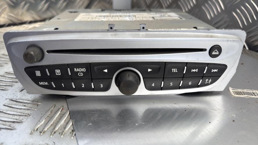 585147-Autoradio-dorigine-RENAULT-MEGANE-3-PHASE-1-Diesel-image-1 585147 Autoradio dorigine RENAULT MEGANE 3 PHASE 1 Diesel image 1 1 Autoradio RENAULT MEGANE 3 PHASE 1 d'origine - 2010 - Occasion Code Autoradio