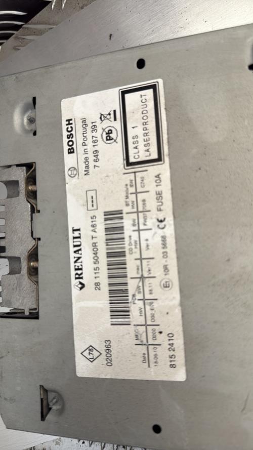 585147-Autoradio-dorigine-RENAULT-MEGANE-3-PHASE-1-Diesel-image-2 585147 Autoradio dorigine RENAULT MEGANE 3 PHASE 1 Diesel image 2 1 Autoradio RENAULT MEGANE 3 PHASE 1 d'origine - 2010 - Occasion Code Autoradio