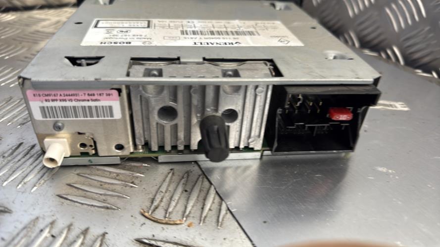 585147-Autoradio-dorigine-RENAULT-MEGANE-3-PHASE-1-Diesel-image-3 585147 Autoradio dorigine RENAULT MEGANE 3 PHASE 1 Diesel image 3 1 Autoradio RENAULT MEGANE 3 PHASE 1 d'origine - 2010 - Occasion Code Autoradio
