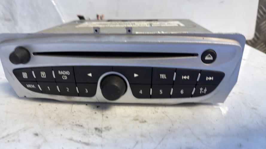635019-Autoradio-dorigine-RENAULT-MEGANE-3-PHASE-1-Diesel-image-1-1 635019 Autoradio dorigine RENAULT MEGANE 3 PHASE 1 Diesel image 1 1 1 Autoradio RENAULT MEGANE 3 PHASE 1 d'origine - 2010 - Occasion Code Autoradio