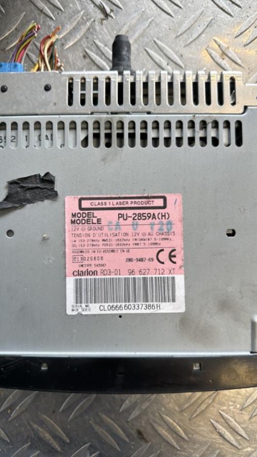688688-Autoradio-dorigine-PEUGEOT-206-PHASE-2-Diesel-image-2-1 688688 Autoradio dorigine PEUGEOT 206 PHASE 2 Diesel image 2 1 1 Autoradio PEUGEOT 206 PHASE 2 d'origine - 2006 - Occasion Code Autoradio